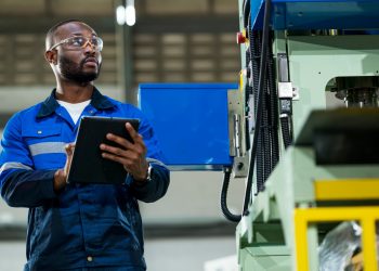 如何为机器学习计划建立谱系透明度