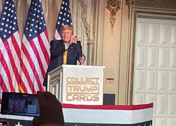 特朗普在 NFT Gala 上的支持加密货币的咆哮缺乏政策实质