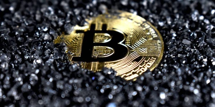 比特币濒临崩溃? 分析师分析每周收盘价为 71,500 美元的蜡烛对 BTC 意味着什么