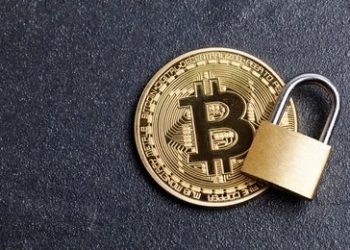 黑客成功入侵十年前的比特币钱包,盗取 300 万美元