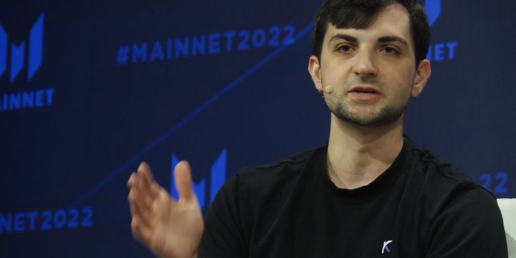 DYdX 创始人 Antonio Juliano 将辞去去中心化交易所首席执行官职务； 伊沃·茨恩科维奇-鲁布萨门接任