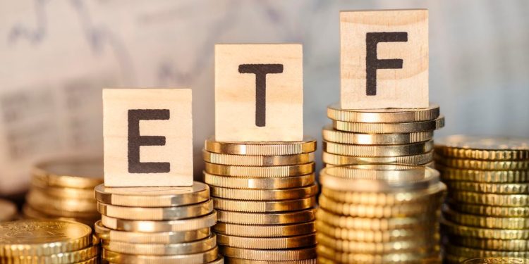 以太坊价格 (ETH) 和比特币价格 (BTC) 因 ETF 获得批准而上涨