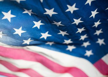 特朗普飙升 36.2% 并翻转博登