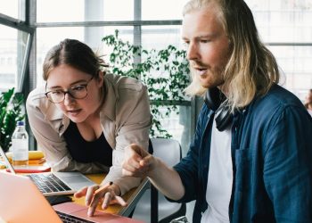 利用 IBM Watson X 帮助开发人员专注于创新