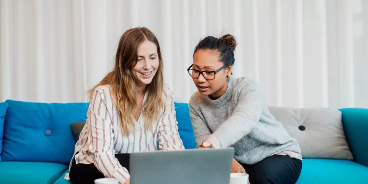 IBM 和 AWS 如何合作兑现负责任的 AI 承诺