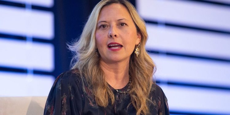 白宫预计将提名克里斯蒂·戈德史密斯·罗梅罗为下一任 FDIC 主席，并提名克里斯汀·约翰逊担任新财政部长