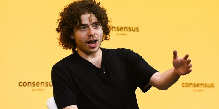 Polymarket 在 Rarity 预测市场中与其预言机服务相矛盾