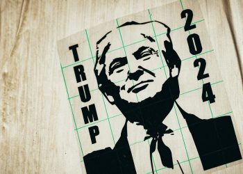 渣打银行:由于特朗普连任的希望,比特币 (BTC) 价格可能在 2024 年底达到 15 万美元