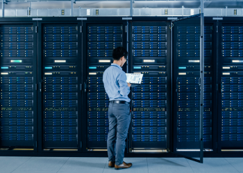 不要更换大型机。使用 Azure 实现大型机应用程序的现代化。
