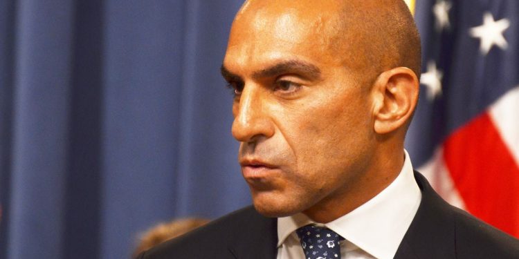 美国商品监管机构 CFTC 敦促迅速采取加密货币行动，参议员们仍在犹豫不决