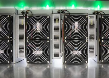 比特币矿机亏损,BTC 价格跌至 5.4 万美元