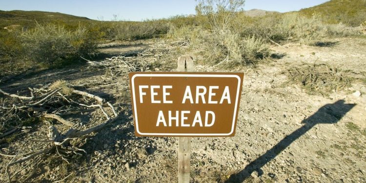 以太币 (ETH) ETF 收费竞赛拉开帷幕，景顺公布收费 0.25%，略高于 VanEck