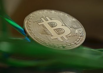 比特币在连续几天上涨后再次下跌