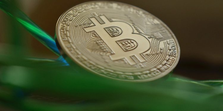 比特币在连续几天上涨后再次下跌