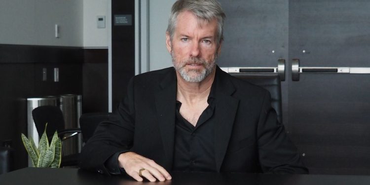 MicroStrategy 报告第二季度亏损；比特币持有量升至 226,500