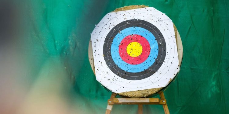 比特币 (BTC) 价格飙升至 62,000 美元以上，复苏使 BTC 多头重新回到 100,000 美元的目标