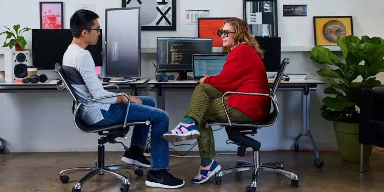 Salesforce 和 IBM 联手开发企业软件的 AI 代理