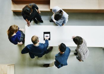 IBM + AWS:利用生成式 AI 转变软件开发生命周期 (SDLC)