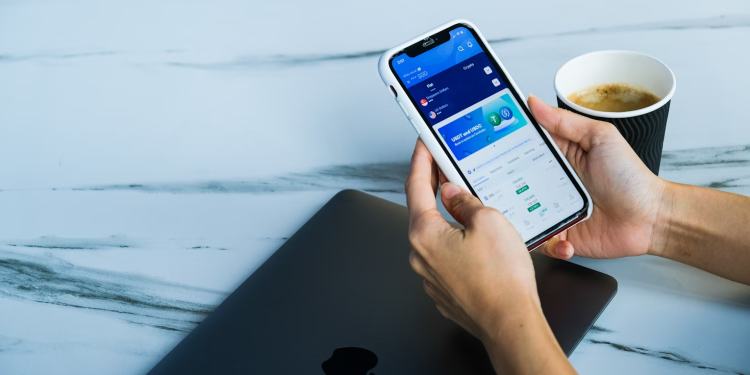 通过 Academy.pro 掌握金融市场：您的交易成功之路