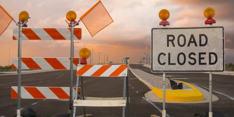 卡尔达诺（ADA）努力建立看涨势头：它会扭转吗？