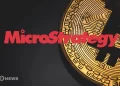 MicroStrategy 斥资 2.43 亿美元购买比特币，将其持有量增加至 450,000 BTC