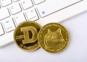 狗狗币 53,000% 的飙升显示出新的兴趣，但为什么 DOGE 价格滞后？
