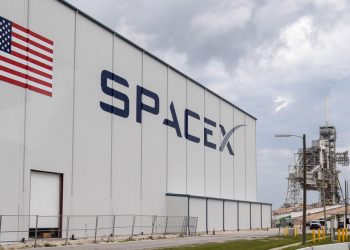 SpaceX 在 IPO 传言和未来计划中转移了 9400 万美元的比特币